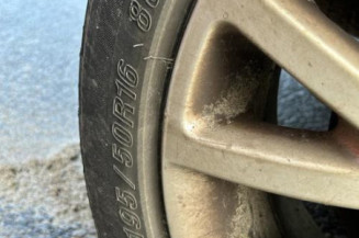 Pare choc avant RENAULT CLIO 3