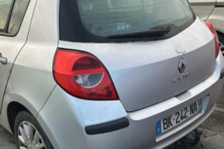 Pare choc avant RENAULT CLIO 3