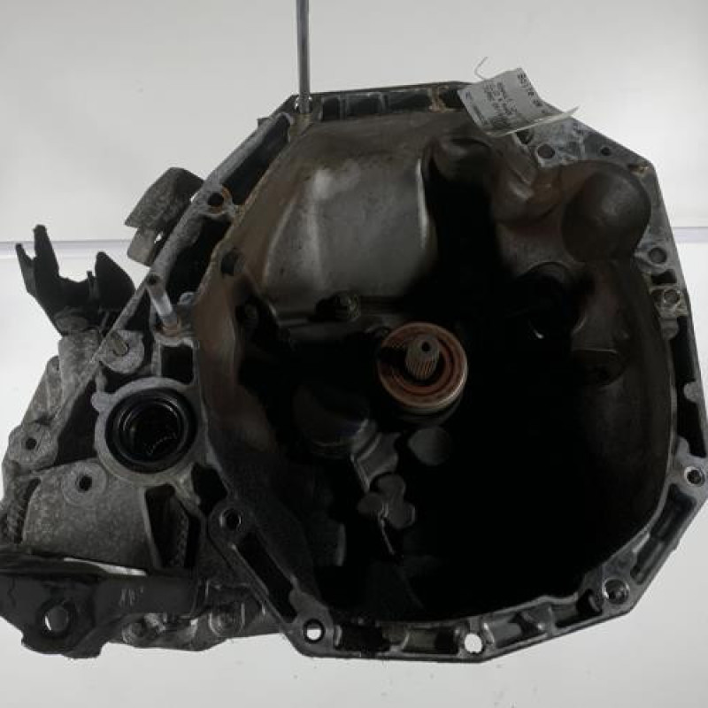 Boite de vitesses RENAULT CLIO 4 Photo n°1