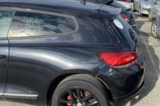 Pare choc arriere VOLKSWAGEN SCIROCCO 3
