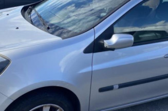 Aile avant droit RENAULT CLIO 3