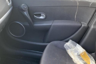 Aile avant droit RENAULT CLIO 3
