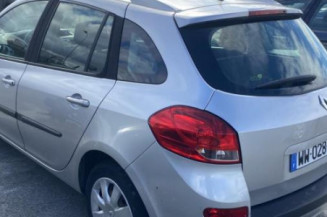 Aile avant gauche RENAULT CLIO 3
