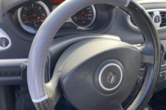 Aile avant gauche RENAULT CLIO 3