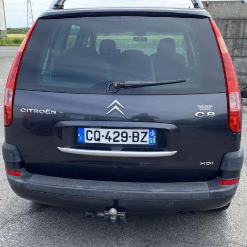 Malle/Hayon arriere CITROEN C8 Photo n°16
