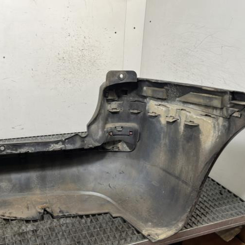 Pare choc arriere CITROEN C8 Photo n°4