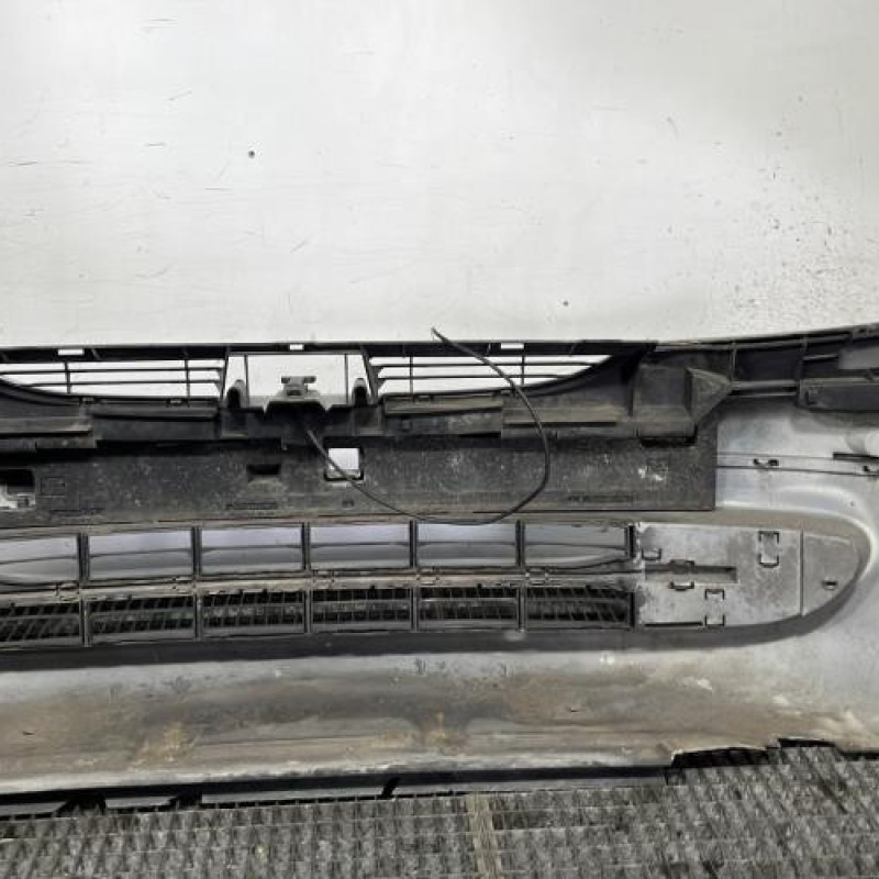Pare choc avant CITROEN C8 Photo n°5