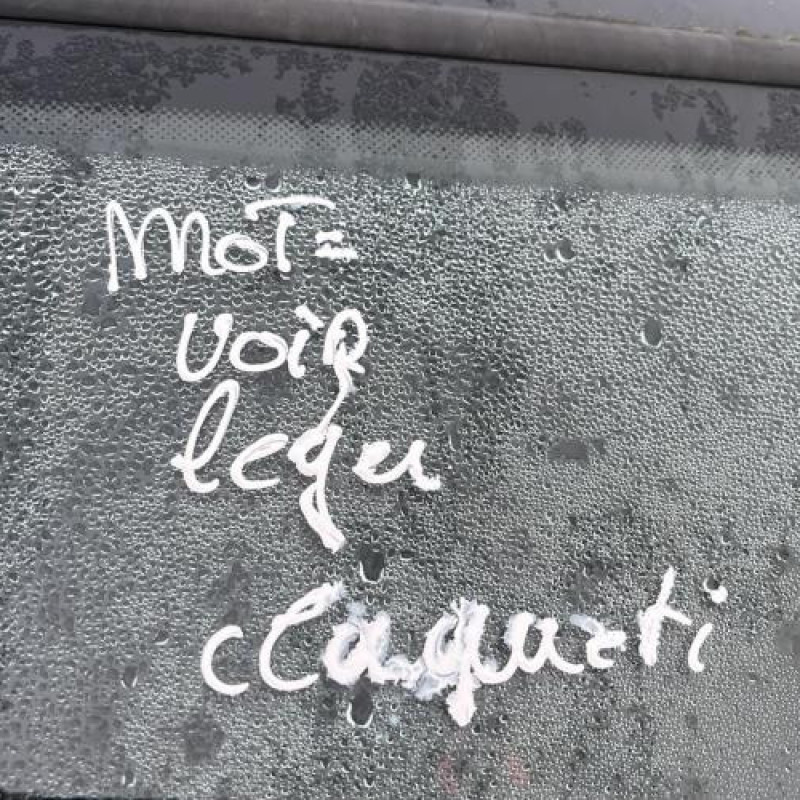 Pare choc avant OPEL CORSA B Photo n°13