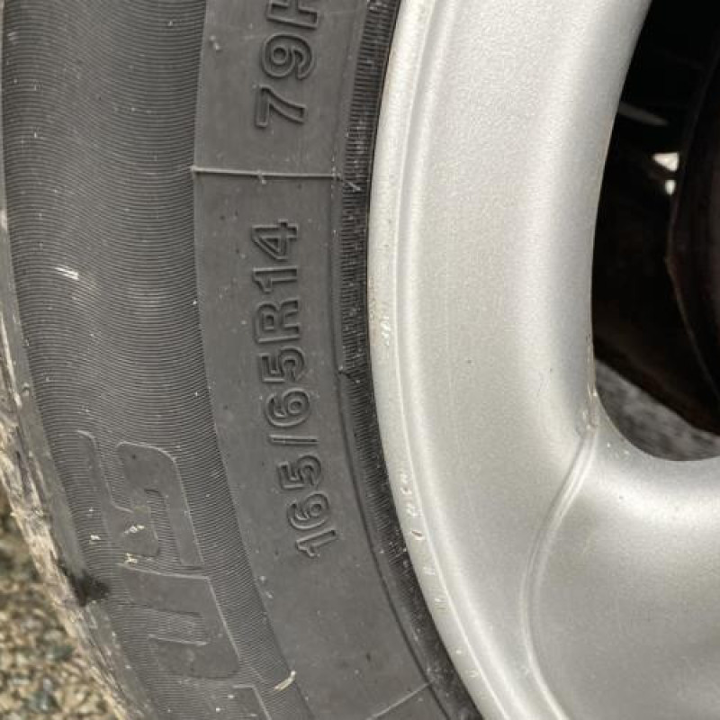 Pare choc avant OPEL CORSA B Photo n°17