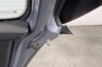 Malle/Hayon arriere OPEL CORSA D