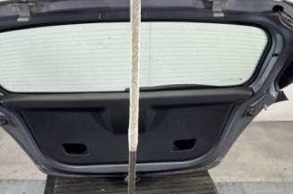 Malle/Hayon arriere OPEL CORSA D