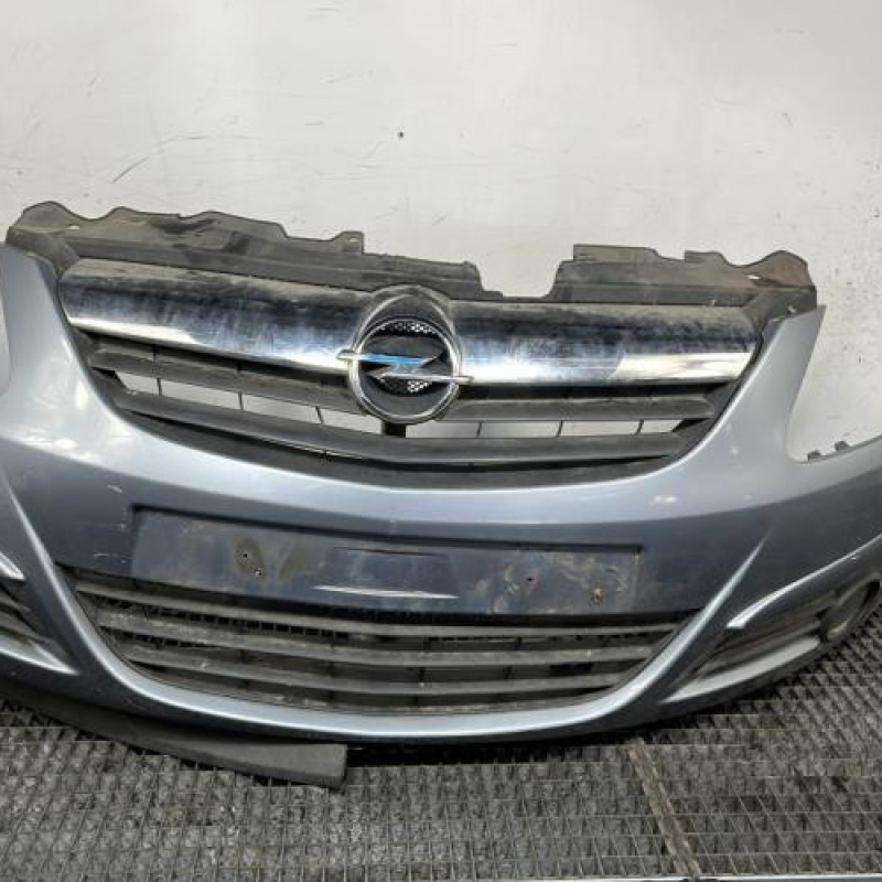 Pare choc avant OPEL CORSA D Photo n°1