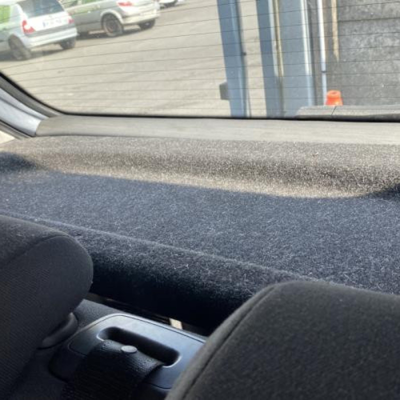 Pare choc avant OPEL CORSA D Photo n°19