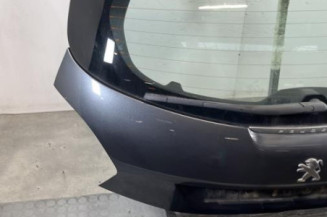 Malle/Hayon arriere PEUGEOT 208 1