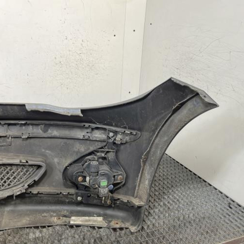 Pare choc avant BMW SERIE 1 E87 Photo n°4