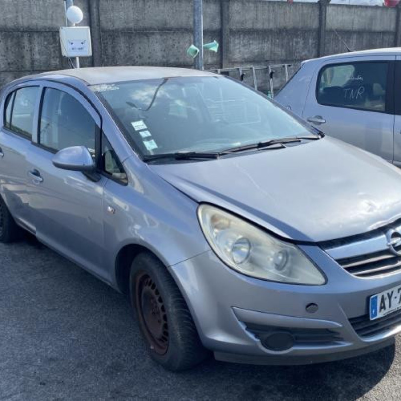 Porte avant droit OPEL CORSA D Photo n°10