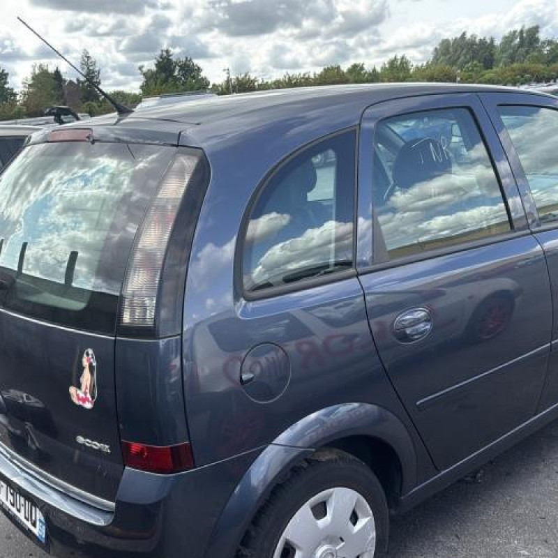 Trappe d'essence OPEL MERIVA A Photo n°7