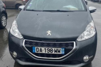 Porte avant droit PEUGEOT 208 1