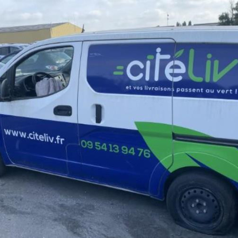 Porte avant droit NISSAN NV200 Photo n°6