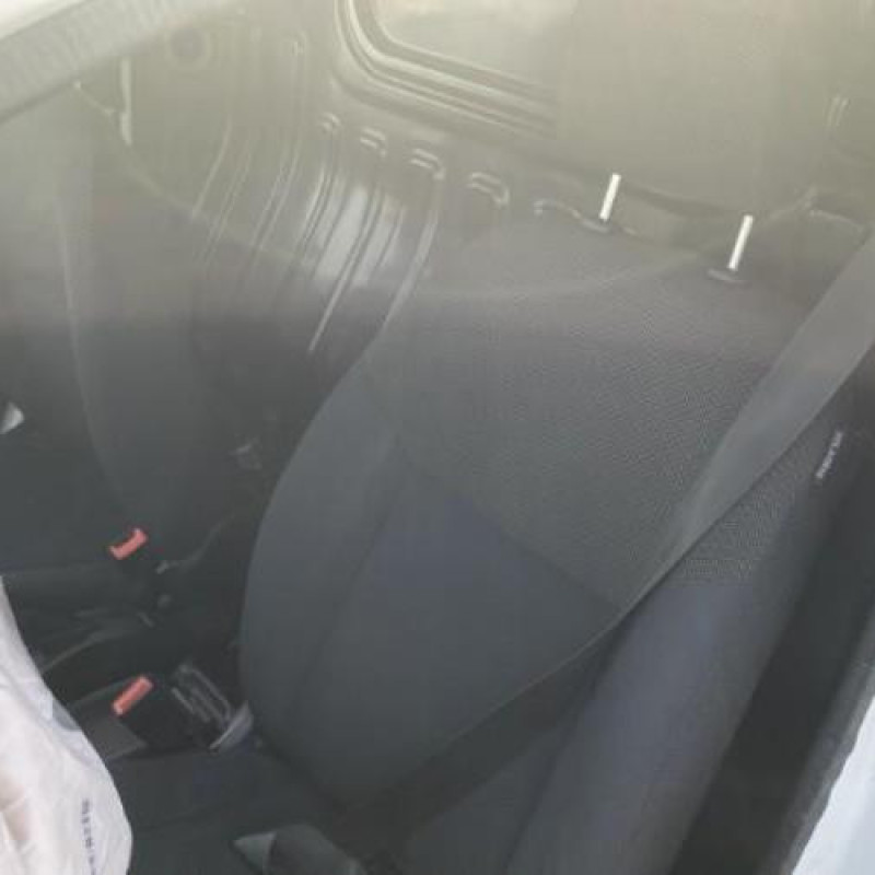 Porte avant droit NISSAN NV200 Photo n°18