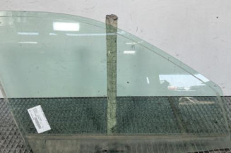 Vitre avant droit RENAULT MEGANE 1 Photo n°1