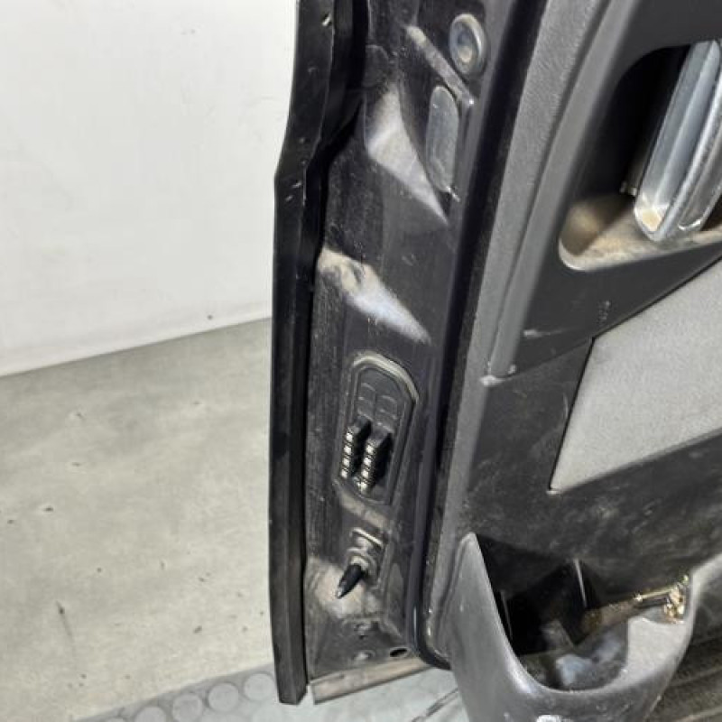 Porte laterale droit CITROEN C8 Photo n°5