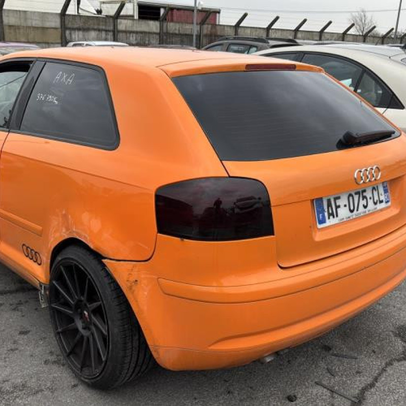 Vitre avant droit AUDI A3 2 Photo n°8