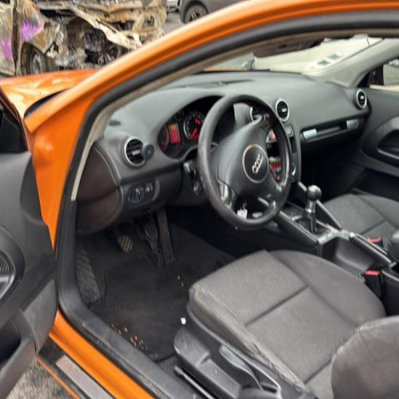 Vitre avant droit AUDI A3 2 Photo n°13