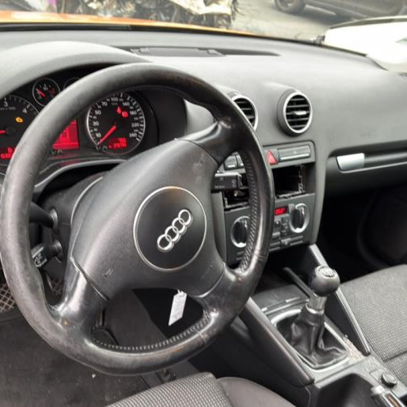 Vitre avant droit AUDI A3 2 Photo n°15