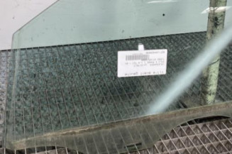 Vitre avant gauche VOLKSWAGEN POLO 4