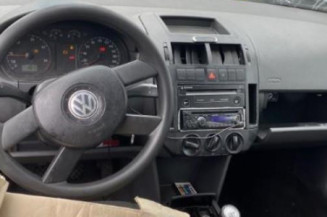 Vitre avant gauche VOLKSWAGEN POLO 4