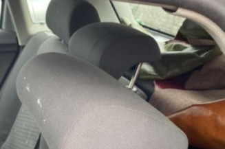 Vitre avant gauche VOLKSWAGEN POLO 4