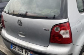 Vitre avant gauche VOLKSWAGEN POLO 4