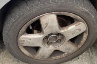 Vitre avant gauche VOLKSWAGEN POLO 4