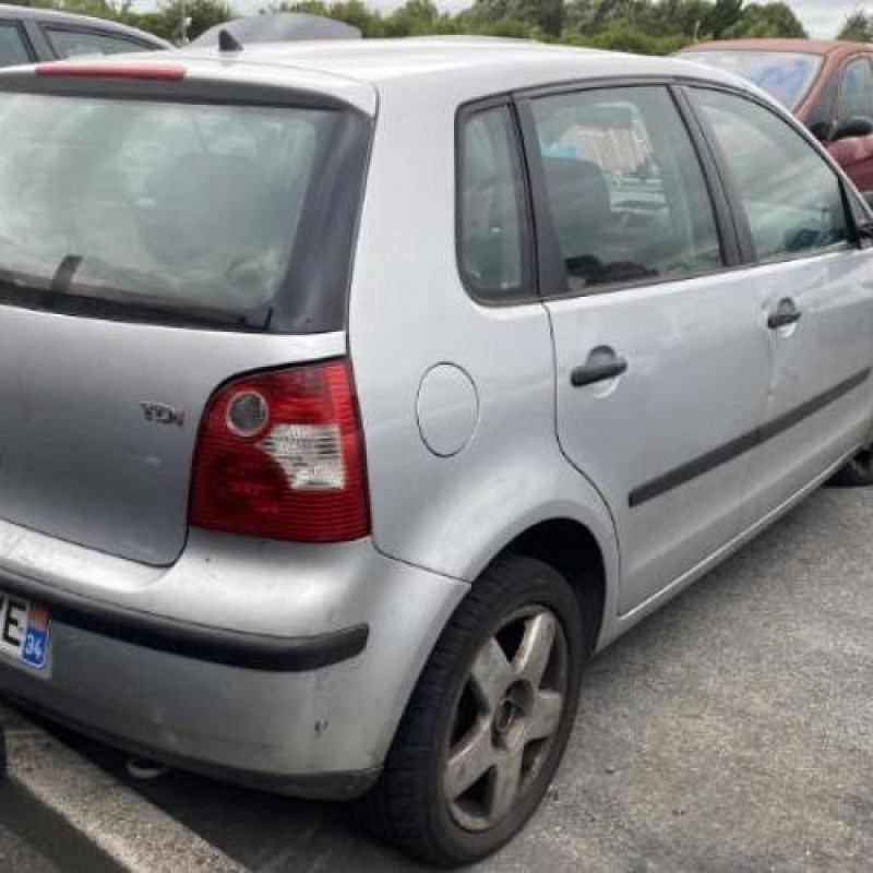Vitre avant gauche VOLKSWAGEN POLO 4 Photo n°18