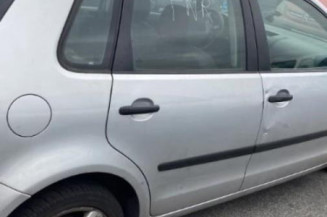 Vitre avant gauche VOLKSWAGEN POLO 4