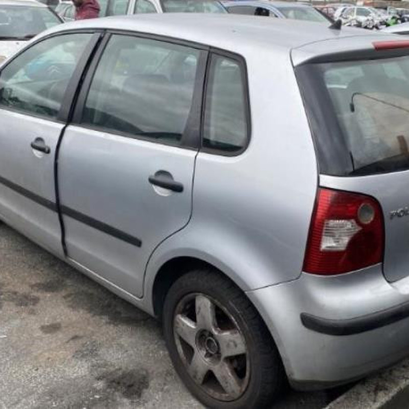 Vitre avant gauche VOLKSWAGEN POLO 4 Photo n°20