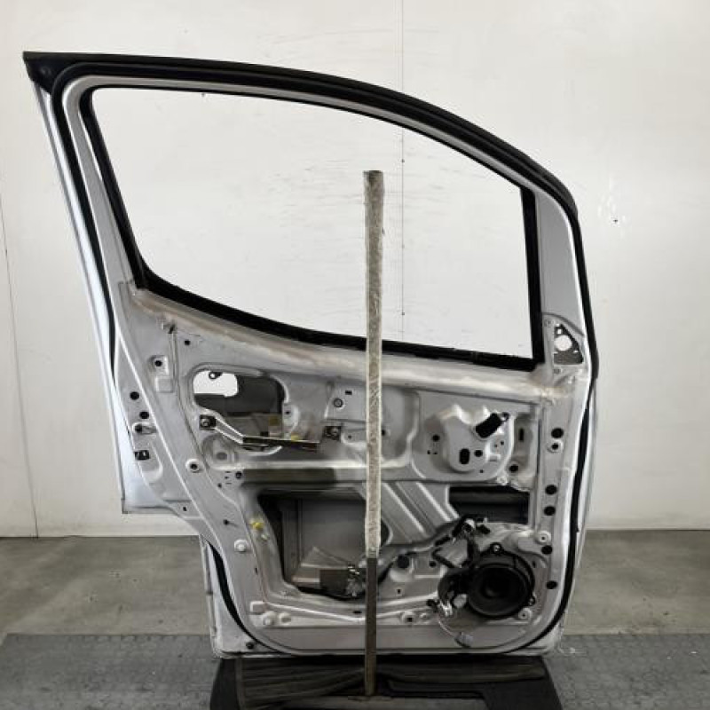 Porte avant gauche NISSAN NV200 Photo n°4