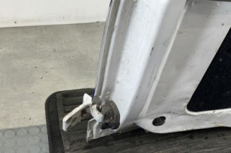 Porte de coffre droit NISSAN NV200