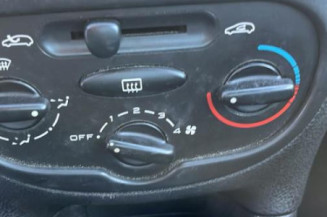 Calandre PEUGEOT 206