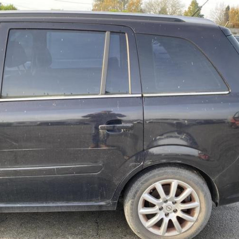 Pare choc arriere OPEL ZAFIRA B Photo n°12