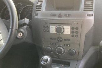 Pare choc arriere OPEL ZAFIRA B