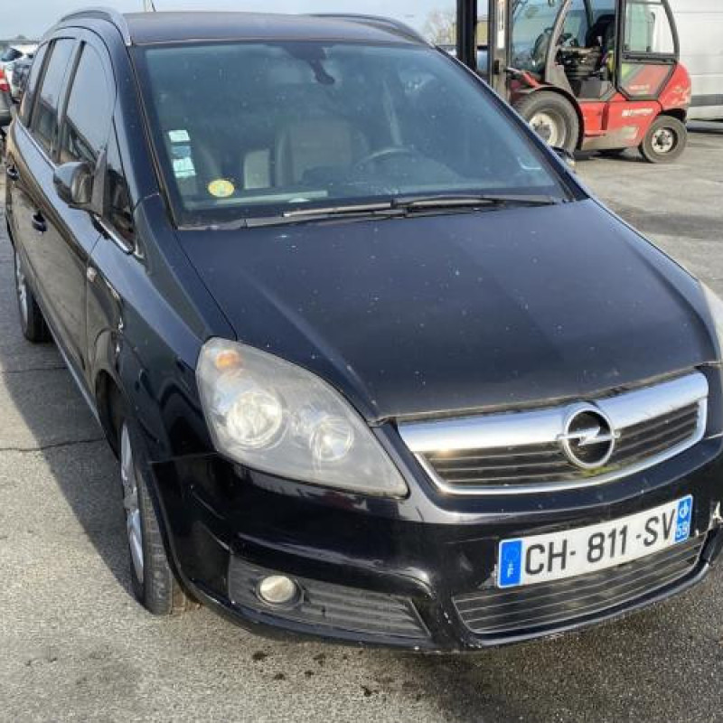 Pare choc arriere OPEL ZAFIRA B Photo n°15