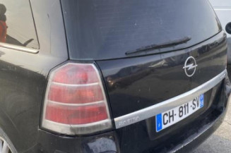 Pare choc arriere OPEL ZAFIRA B