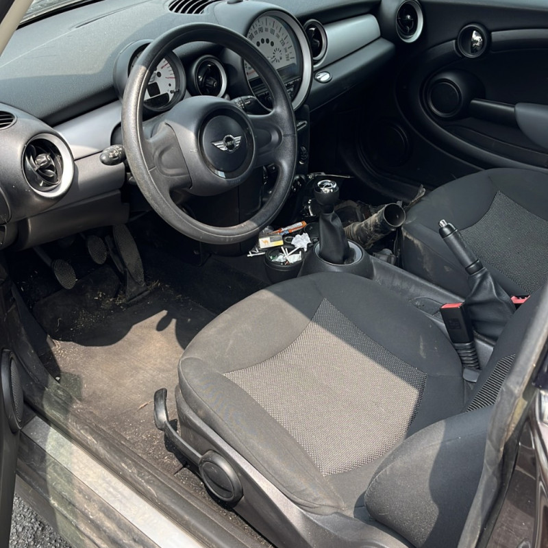 MINI MINI 2 R56 PHASE 2 1.6D - 16V TURBO ONE D Photo n°5
