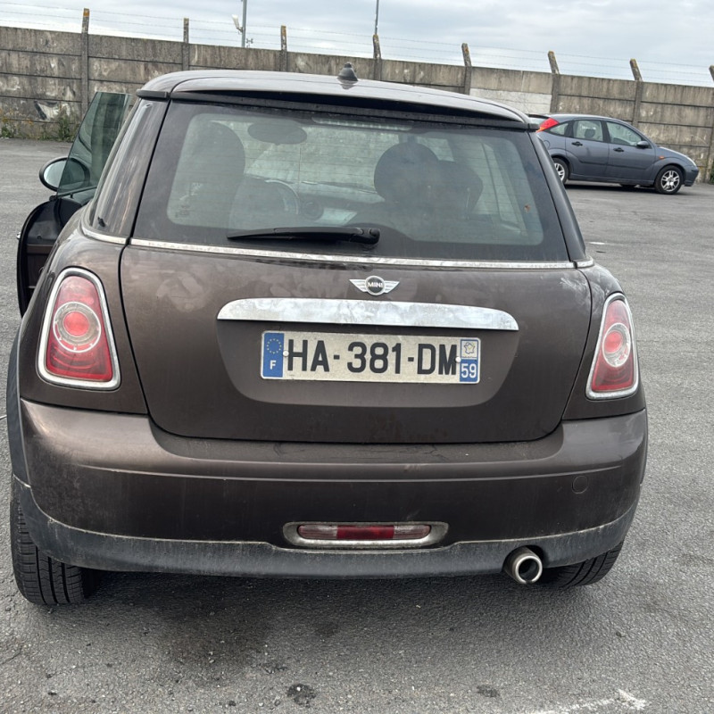 MINI MINI 2 R56 PHASE 2 1.6D - 16V TURBO ONE D Photo n°16