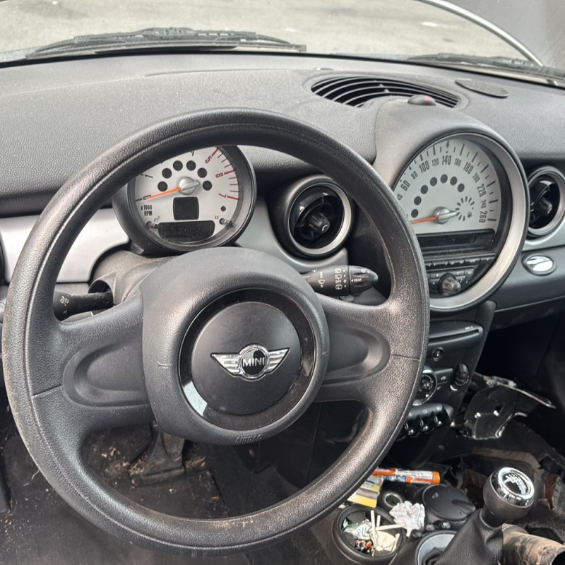 MINI MINI 2 R56 PHASE 2 1.6D - 16V TURBO ONE D Photo n°25
