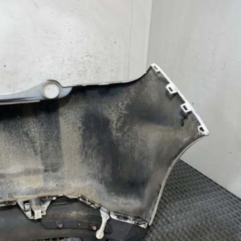 Pare choc arriere CITROEN C3 2 Photo n°4