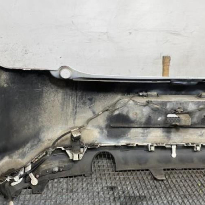 Pare choc arriere CITROEN C3 2 Photo n°8