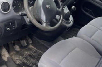 Pare choc avant PEUGEOT PARTNER 2